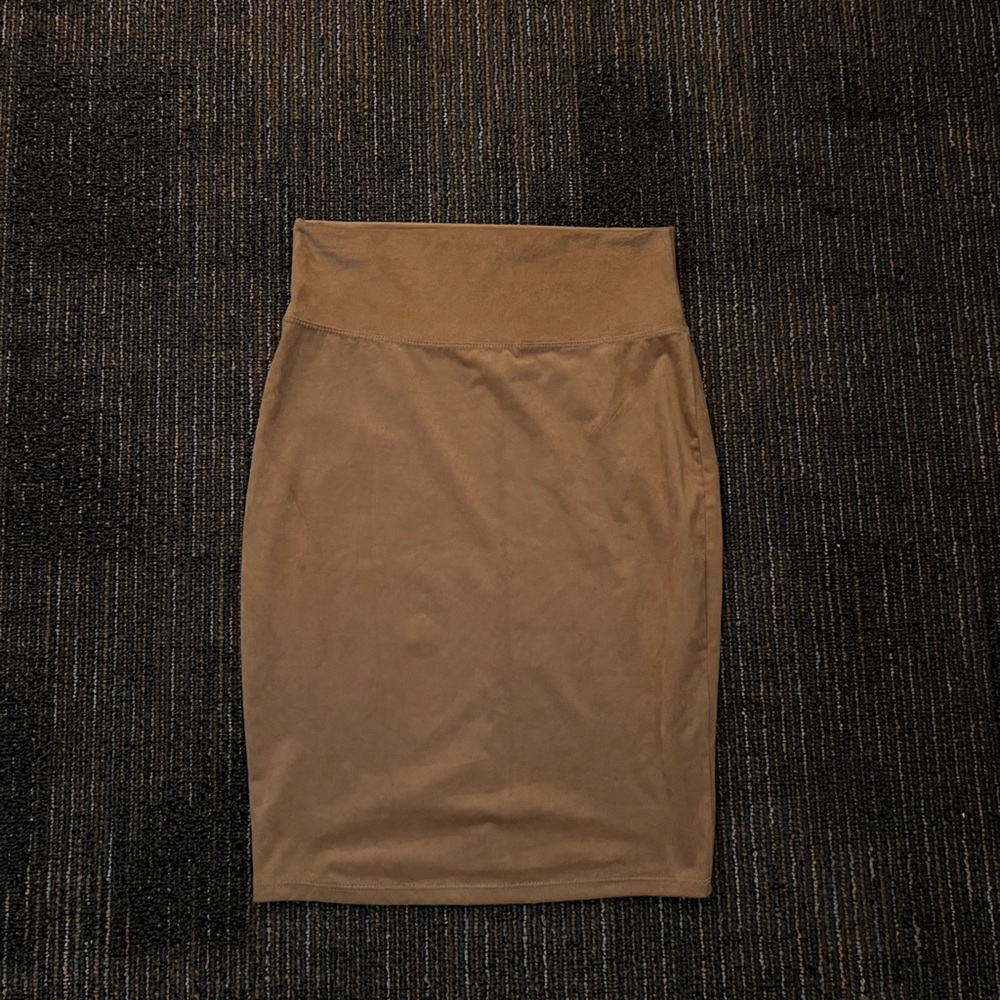 Elegant Tan suede Skirt